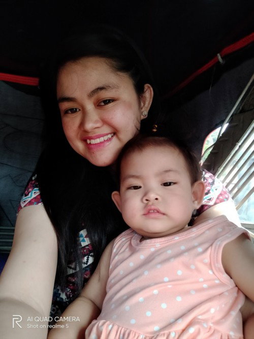 Hi mga mommies, ask ko lang cno po ang baby nila ay nagkarashes ang mukha.ano po magandang gamot
