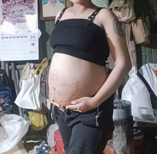 อยากรู้ว่าลูกกลับหัว ลูกจะดิ้นช่วงไหนของท้องคะ