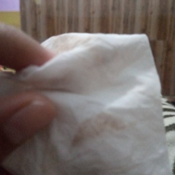 Bun disini ada yang hamil 9 minggu keluar flek kayk gini gak bagi cerita pengalaman dong bun