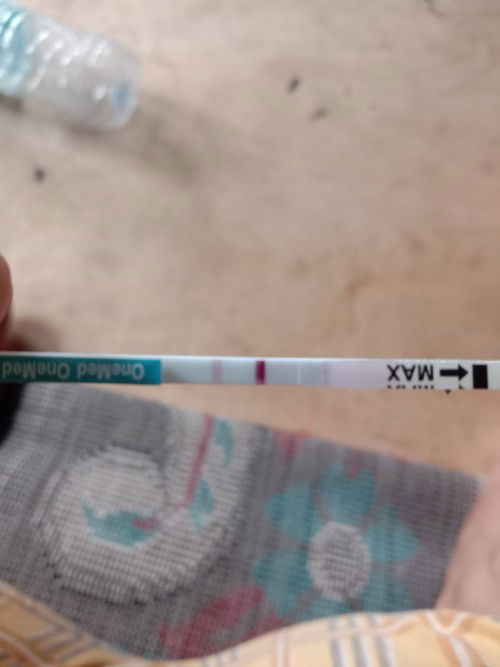 Bun yg wrna merah tespek 3bln yg lalu yg biru bru aj bun tpi kya muncul 3 garis gt bun itu artix ap