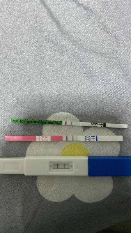 อยากรู้ว่าแบบนี้ท้องไห้ค่ะไปซาวดูตัวน้องก็ยังไม่เจอเลยค่ะ แต่ตอนนี้มาอาการเจ็บนมค่ะ ขอคำแนะนำหน่อยค่ะแม่ๆประจำเดือนล่าสุด18/11/65