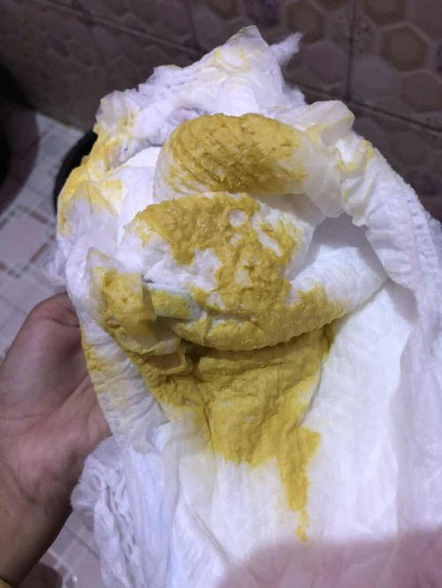 Bab 3 bulan kuning pucat