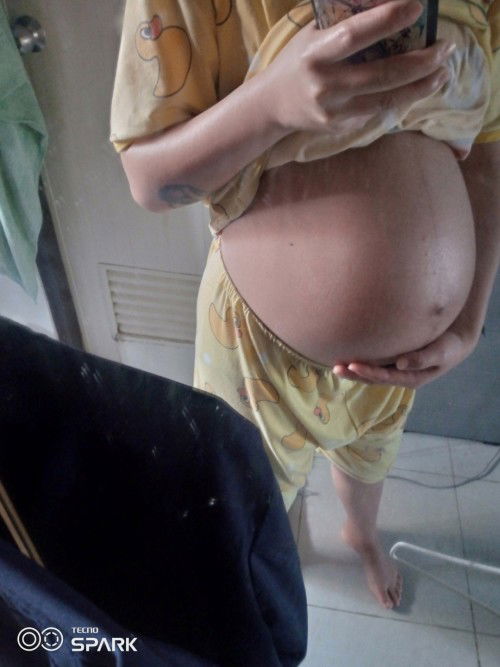 นี่9เดือนเเล้ว  ทำไมยังไม่เจ็บเลยนะ