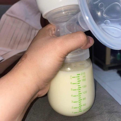 Bayi suka dbf sebelah kanan