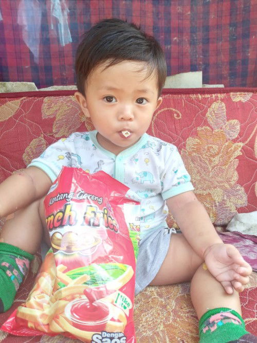 Bun mau tanya ankku skrng umur 21 bulan tpi msih blum lncr bcrnya ap krna awl cpt jlnnya dlu