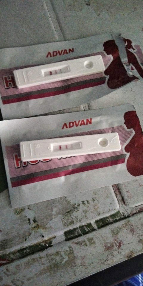 Kapapanganak ko lang po 3months ago pero namatay baby ko pero ngayon nag pt ako dlawang beses