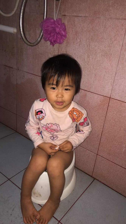 ฝึกลูกขับถ่ายกันแบบไหนบ้างคะคุณแม่ๆ