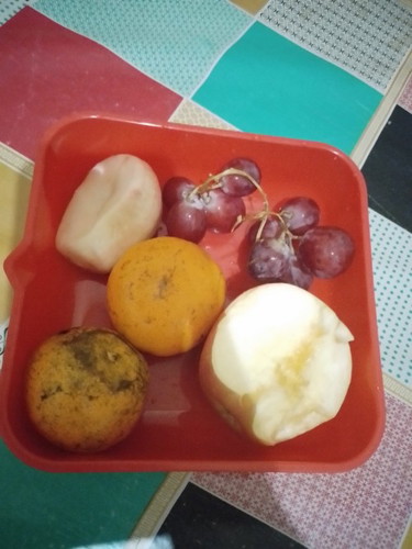 Adakah ibu2 dsni yg hamil muda gak mau mkn nasi dan protein sama sekali? Cuma mau mkn buah