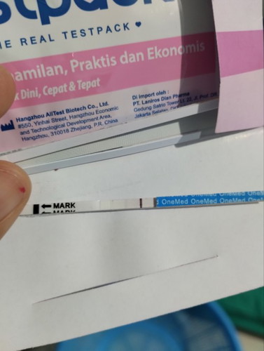 Bund ada yg sama gak sih, hpht 25 des blm men tp penebalan dinding rahim?cm aku udh sensitif ama bau