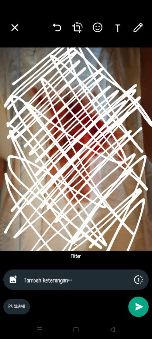 Keluar lendir darah jam 10 , jam 4 sore , dan keluar lagi jam 9 mlm , dah 3 kali ganti pembalut