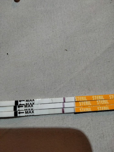 haid terakhir tgl 1feb mungkin kah bisa positif 3hri coba tes samar tipis semua