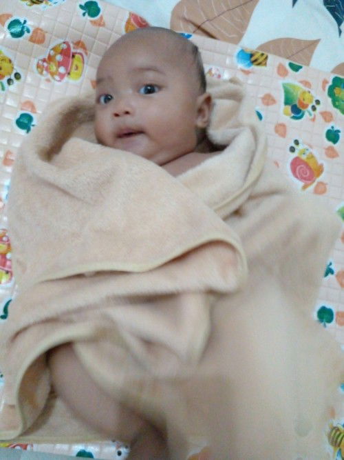 Hallo q Isa umur 2bulan14hari