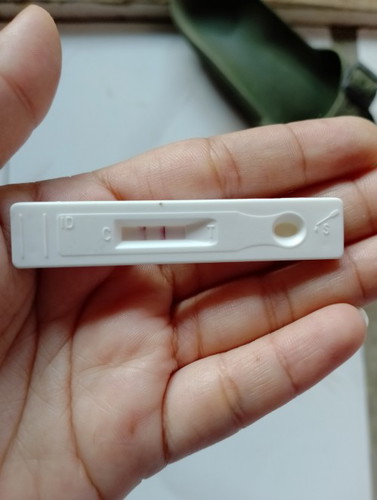 Ng Pt Po ako pero Malabo Po Ang Isang line Tanong ko lng Po positive Po ba Yan?