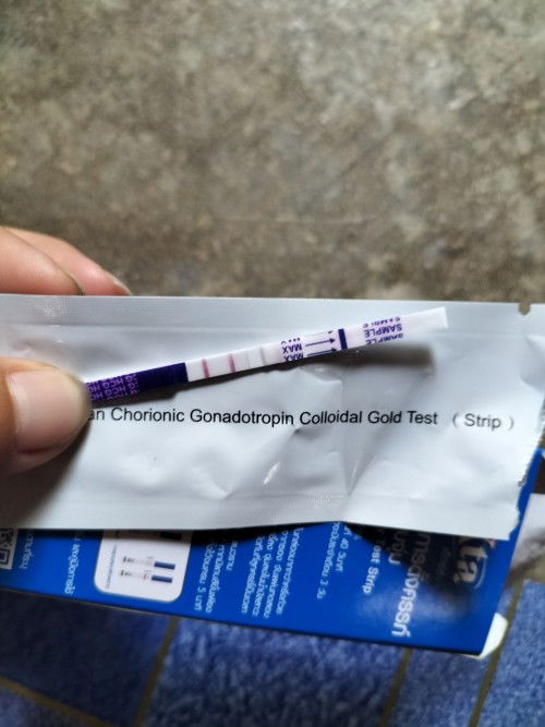 อยู่ด้วยกันก่อนได้ไหมอย่าพึ่งจากกันไปไหนเลย