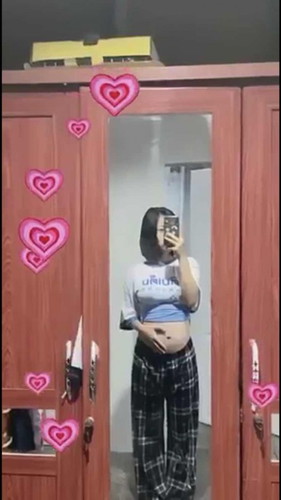สอบถามผู้รู้หน่อยนะคะ มีแม่ๆบ้านไหน 5 เดือนแล้วท้องยังเล็กอยู่เลยมั้ยคะ บ้านนี้ท้องแรก ท้องเล็กคะ ลูกจะตัวเล็กมั้ยคะ กังวลมากๆ