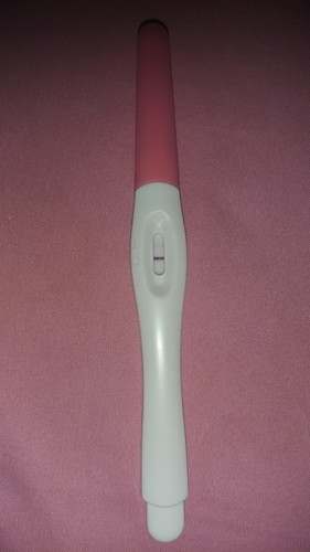 Bunda2 mau tau ini positif atau negatif yak?? Bingung jg klo kyk gini