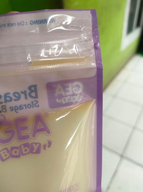 Asip beku berwarna kuning