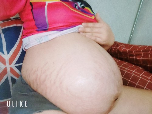 อยากเห็นเเม่ๆบ้านอื่นท้องโตเท่าไหร่เเล้วคะ