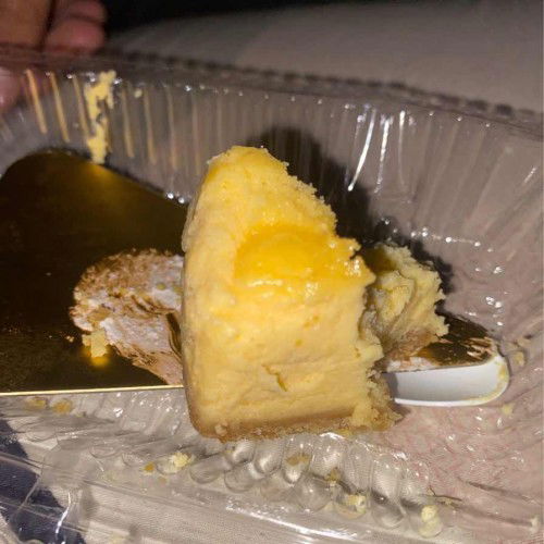 Makan cheesecake