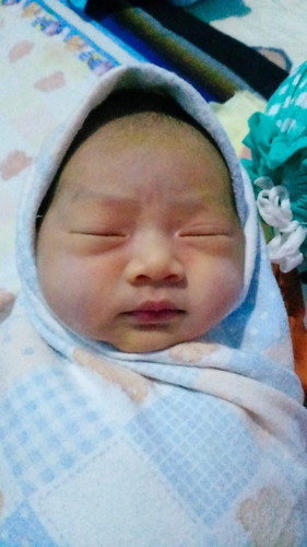 Masyaallah bunda hpl tgl 23maret tgl 1maret deede utun udh launcingg diduniaa😍❤
Smngt buibu.