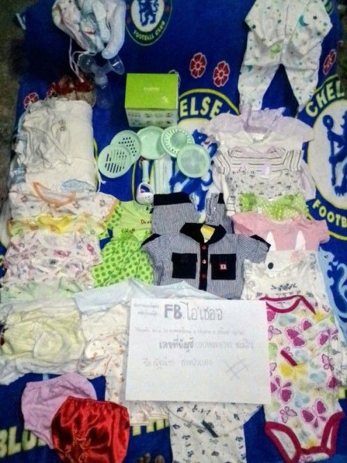 โพสต์ใหม่ โพสต์เก่าลงรายละเอียดไม่ชัดค่ะ 💐😊✌️
คนโกงขายได้ คนขายจริงขายไม่ได้เลย🤍👍 เสื้อผ้ามือสอง