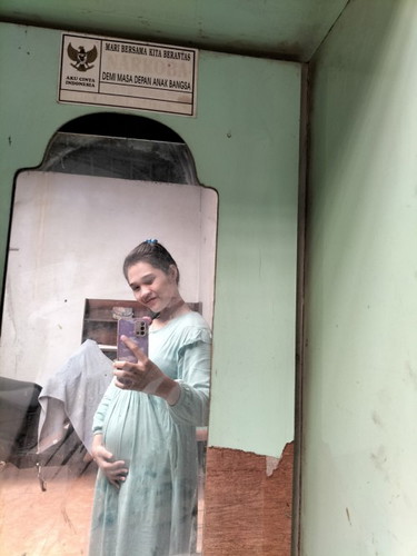 22 minggu perutnya harus segede apa sih bun..segini kata tetanggaku masih kecil banget..