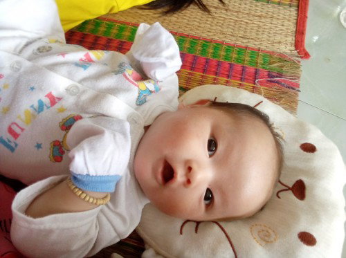 Còn quấy khóc