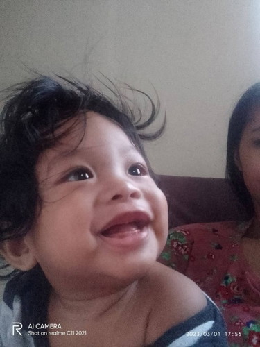 Hi mga Mami normal lang po ba na wala pang kahit Isang ngipin c baby? 7 months. Po sya ngaun