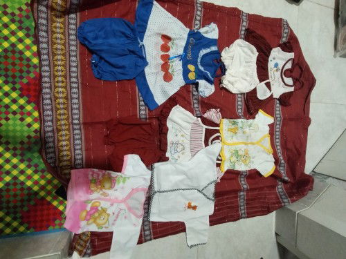 Ada yg mau?? Baju bayi