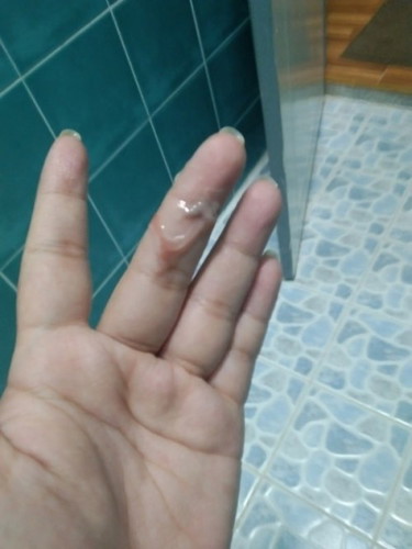 สอบถามแม่ๆนะคะ มีเลือดออก