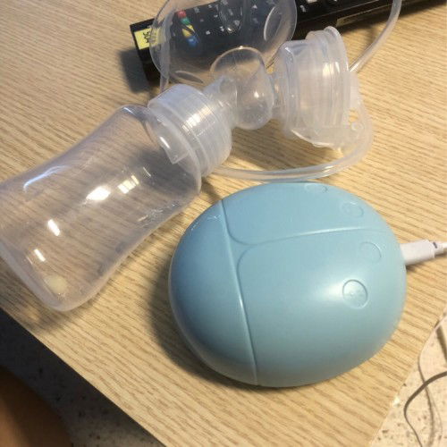 แม่ๆท่านไหนใช้เครื่องปั๊มตัวนี้บ้างค่ะ