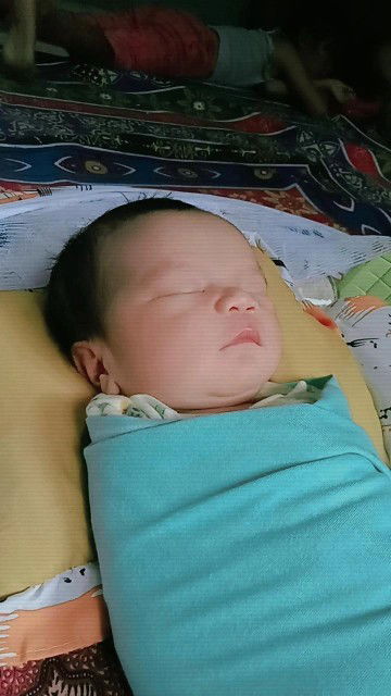 Alhamdulillah bun. Anak pertama ku udah lahir. Dengan drama ketuban pecah duluan
