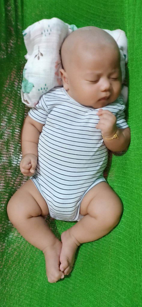 เด็กอ้วง#ต้นโอ๊ก#เด็กนมแม่