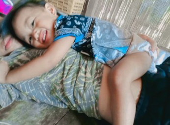 น้องชอบนอนทับท้อง