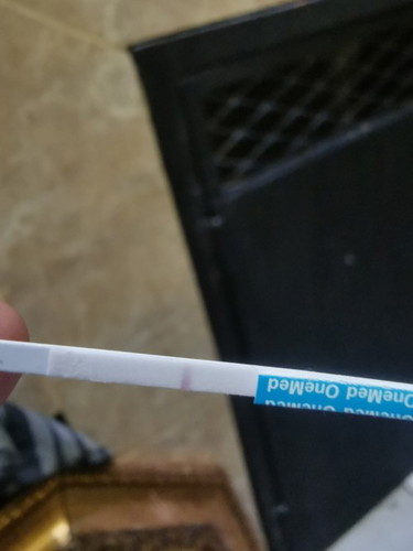 Kenapa garis satu nya samar ya