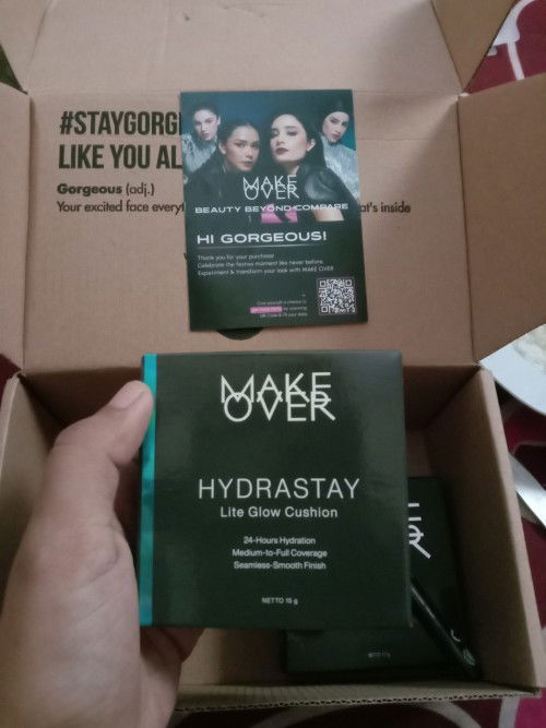 Make Over Hydrastay cushion