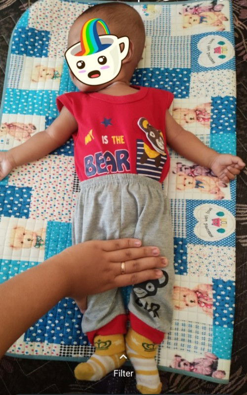 Bayi 2 bulan lebih keliatan kecil dengan BB 6kg
