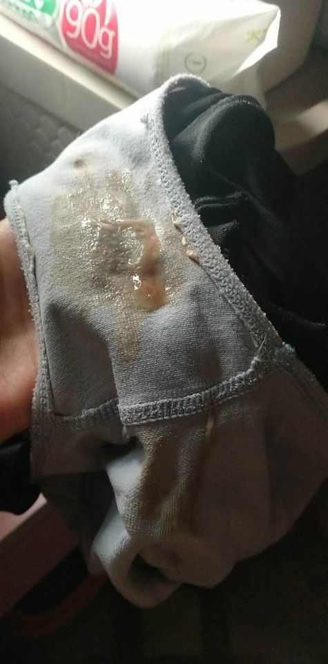 39 weeks FTM here po ask ko lang po kung ano to.bigla po kase may lumabas na ganyan