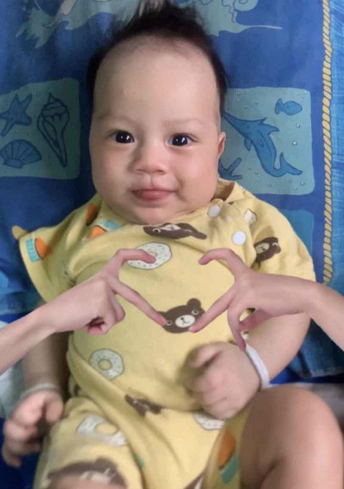 ทำยังไงให้น้องทานขวดนมคะ 3เดือน3วัน