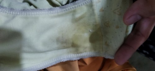 Normal po ba ito pg gnito, i am 3month preggy po nag aalala ako sobra kay baby. Thanks for response