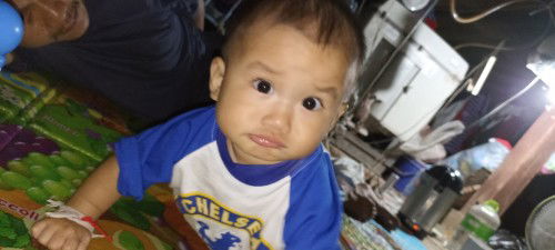 ลูกไม่ยอมนั่ง