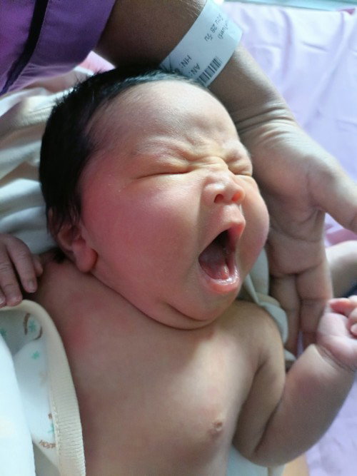 สอบถามเรื่องตัวเหลือง เลือดแม่กะลูกคนละกรุป