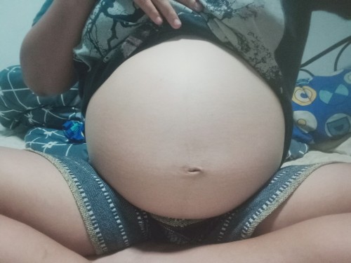 ท้องแรกท้องใหญ่.
