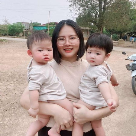 แฝด 9 เดือน 22 วันแล้วค่ะ