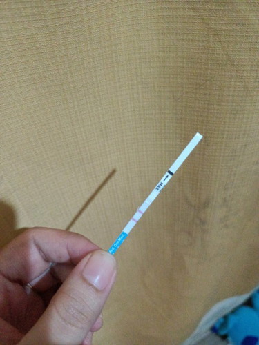 HPHT 1MARET mual muntah, Pd sakit, pusing. Barusan habis buka puasa tp apakah ini positif bunda..