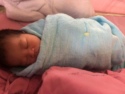 แตกแล้วจ้า กำหนดวันที่15เมษา66 คลอด14เมษา66 จ้า