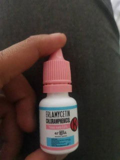 tetes mata untuk mata merah gatal alergi