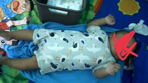 Anak suka mengjangkan kaki