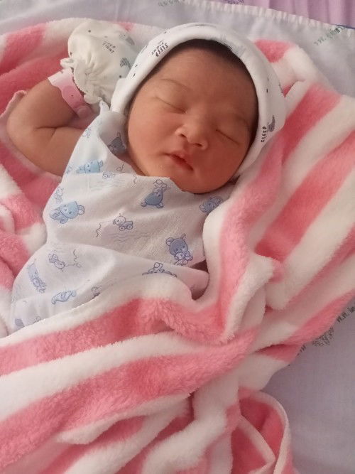 แตกแล้วจ้า