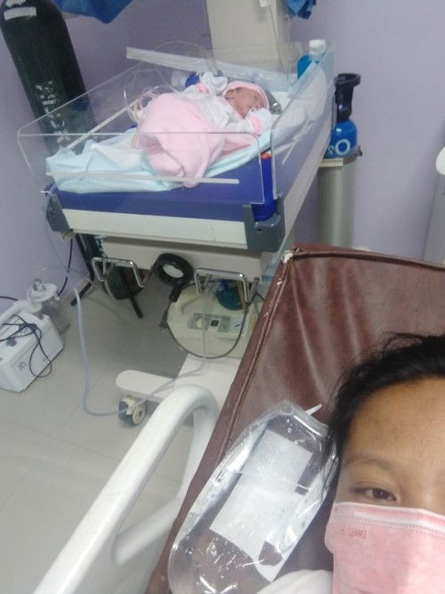 EDD April 25
DOB April 11
2.8kg
Baby Girl 
Kia Gabriella
Via Normal Delivery